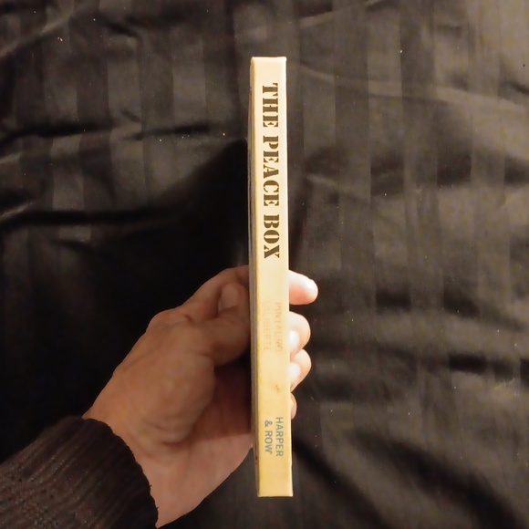 Book - Picture 3 of 4